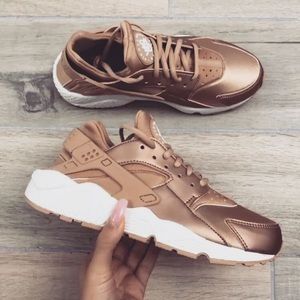 Rose gold Nike huaraches